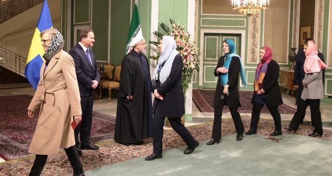 Szwedzkie panie minister defilują w hidżabach przed prezydentem Iranu